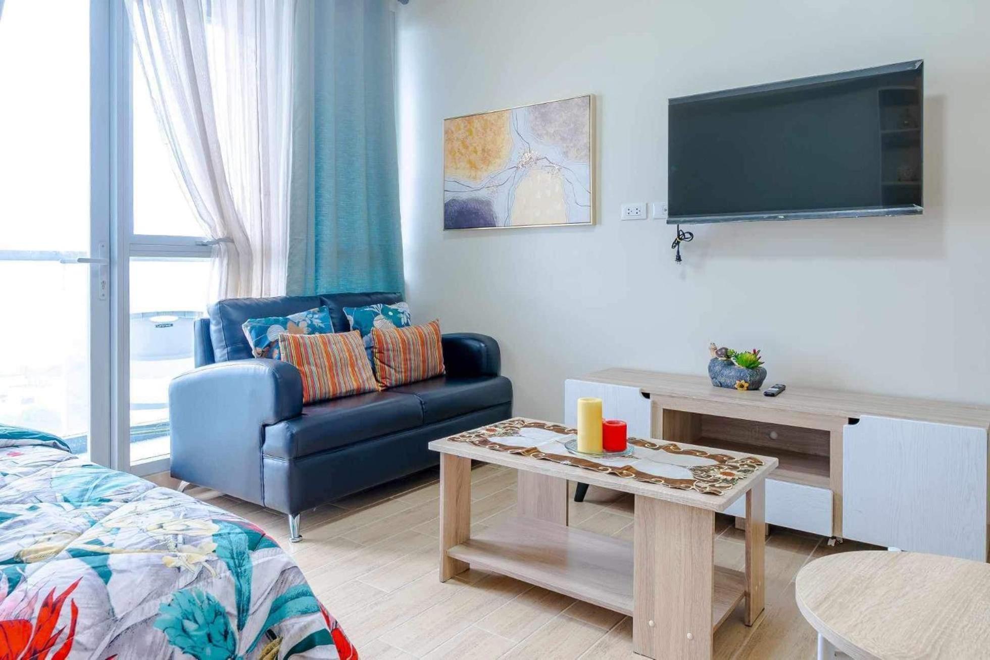 Jhezzstuffs Staycation Iloilo City Bagian luar foto